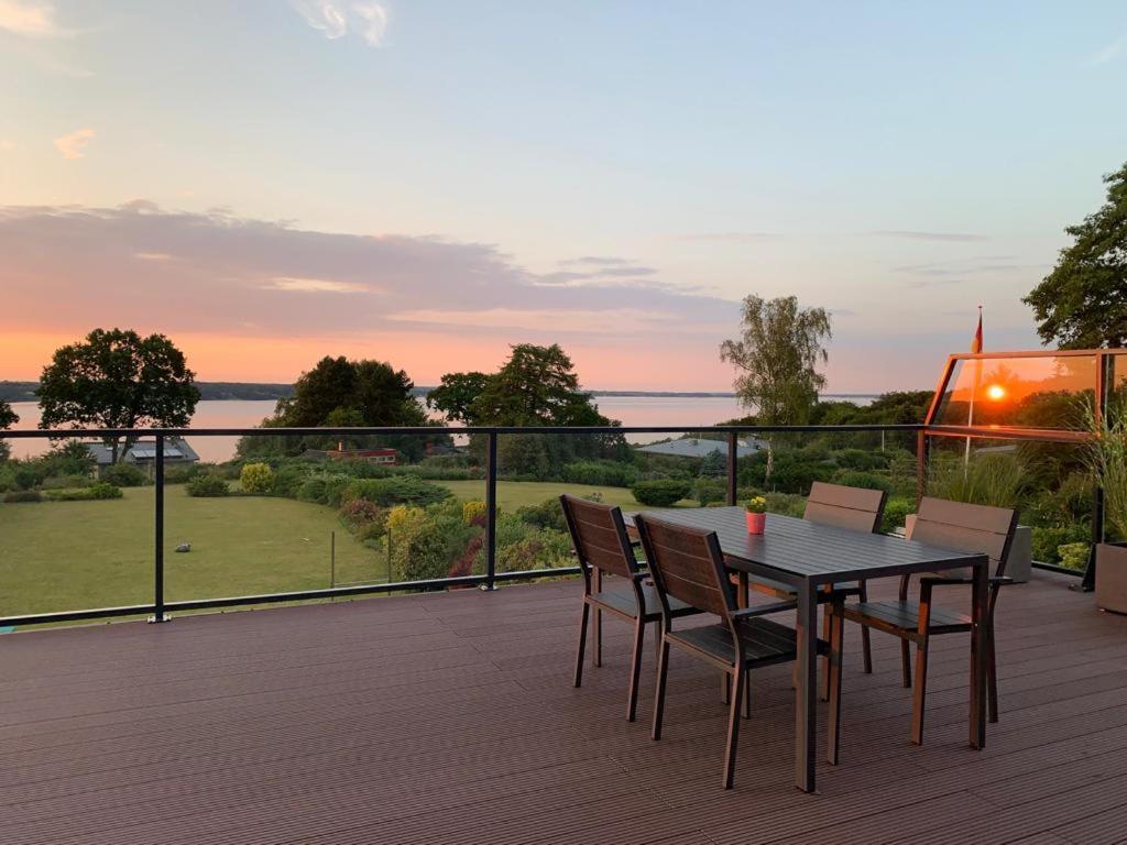 Fewo1846 - Sundowner - Luxurioese Wohnung Mit 2 Schlafzimmern Und Sonnenterrasse Flensburg Exterior foto
